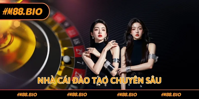 Đội ngũ chăm sóc khách hàng được nhà cái đào tạo chuyên sâu